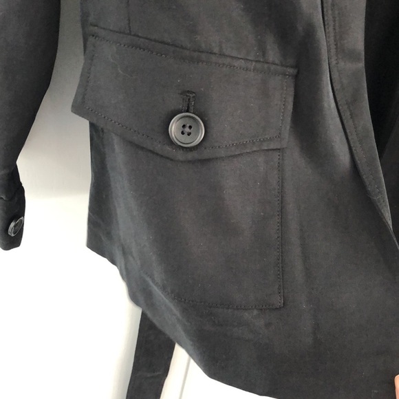 Banana Republic lightweight blazer - Picture 4 of 11